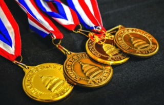 Aiming for Congressional Award Gold? Your Registration Guide!