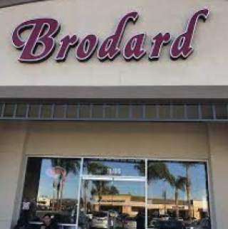 Irvine Restaurant American-Style Vietnamese Food Brodard (ft. Ultimate Spring Roll)