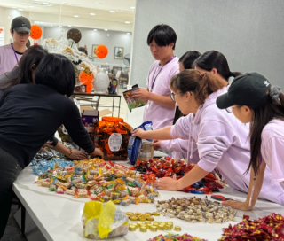 Halloween Treats for Grandparents: Spreading Joy in Simple Ways