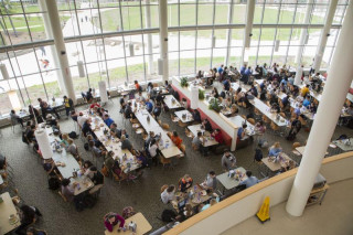 Where to Eat with Your i-Card at UIUC and How to Track Your Dining Dollars