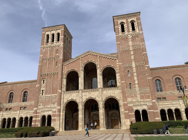 Exploring Dreams: My College Campus Tour of UCI and UCLA