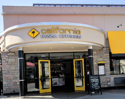 Slice of Heaven: Dining Delights at California Pizza Kitchen, Irvine Spectrum