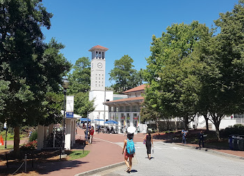 Exploring Emory University - School and its Majors