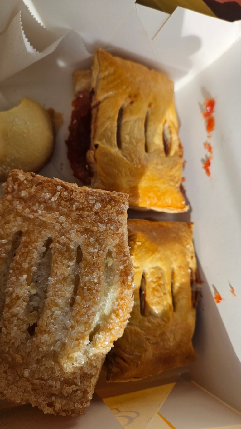 Porto's Bakery in Buena Park: A Review from Irvine