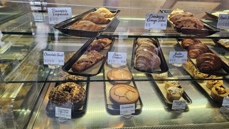 Porto's Bakery in Buena Park: A Review from Irvine