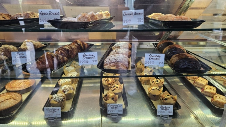 Porto's Bakery in Buena Park: A Review from Irvine